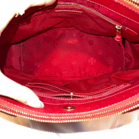 TORY BURCH beautiful red purse - Picture 3 of 5